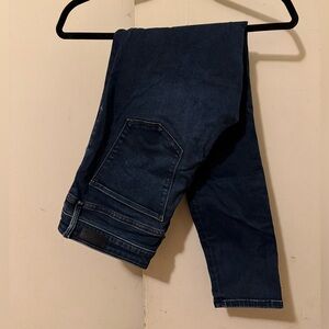 Abercrombie dark wash skinny jeans